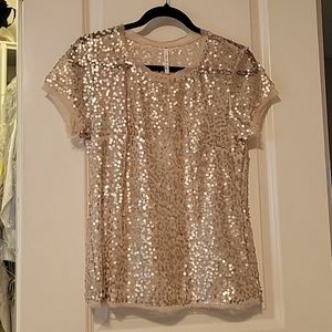 Willow and Clay Sequin "Tee-shirt", size small